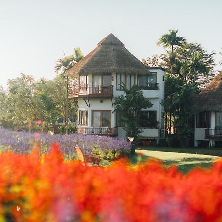 Phusanfah Resort Mae Taeng Luaran gambar