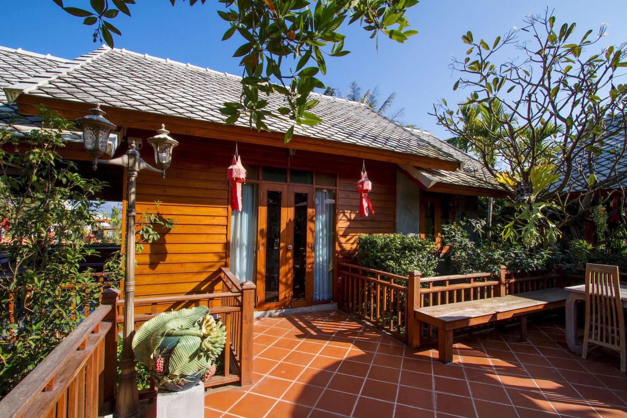 Phusanfah Resort Mae Taeng Luaran gambar